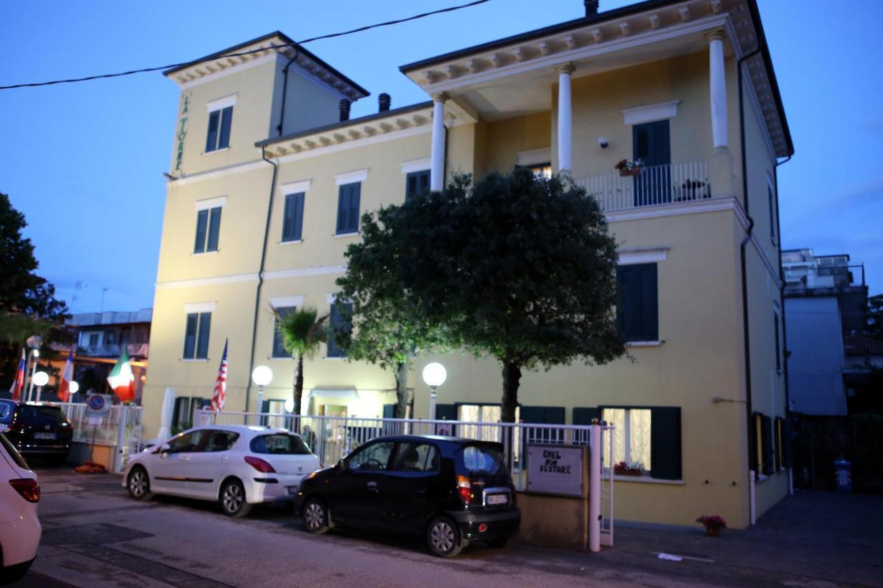 Hotel La Torre Rimini Exterior photo